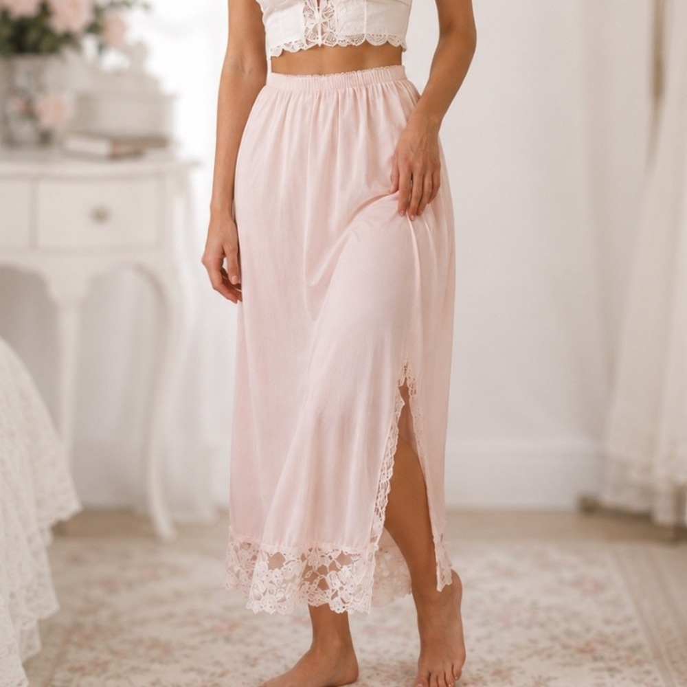 Vintage Opulaire Half Slip S Pink Lace Trim Antron III Nylon Slits Made in USA